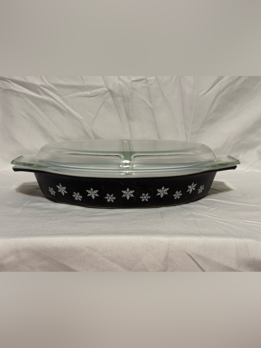 Pyrex Black Snowflake Divided Casserole